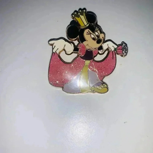 Lot of 3 official  Disney  collectible pins, Minnie Mouse Tinker Bell, pokemon - Picture 3 of 11